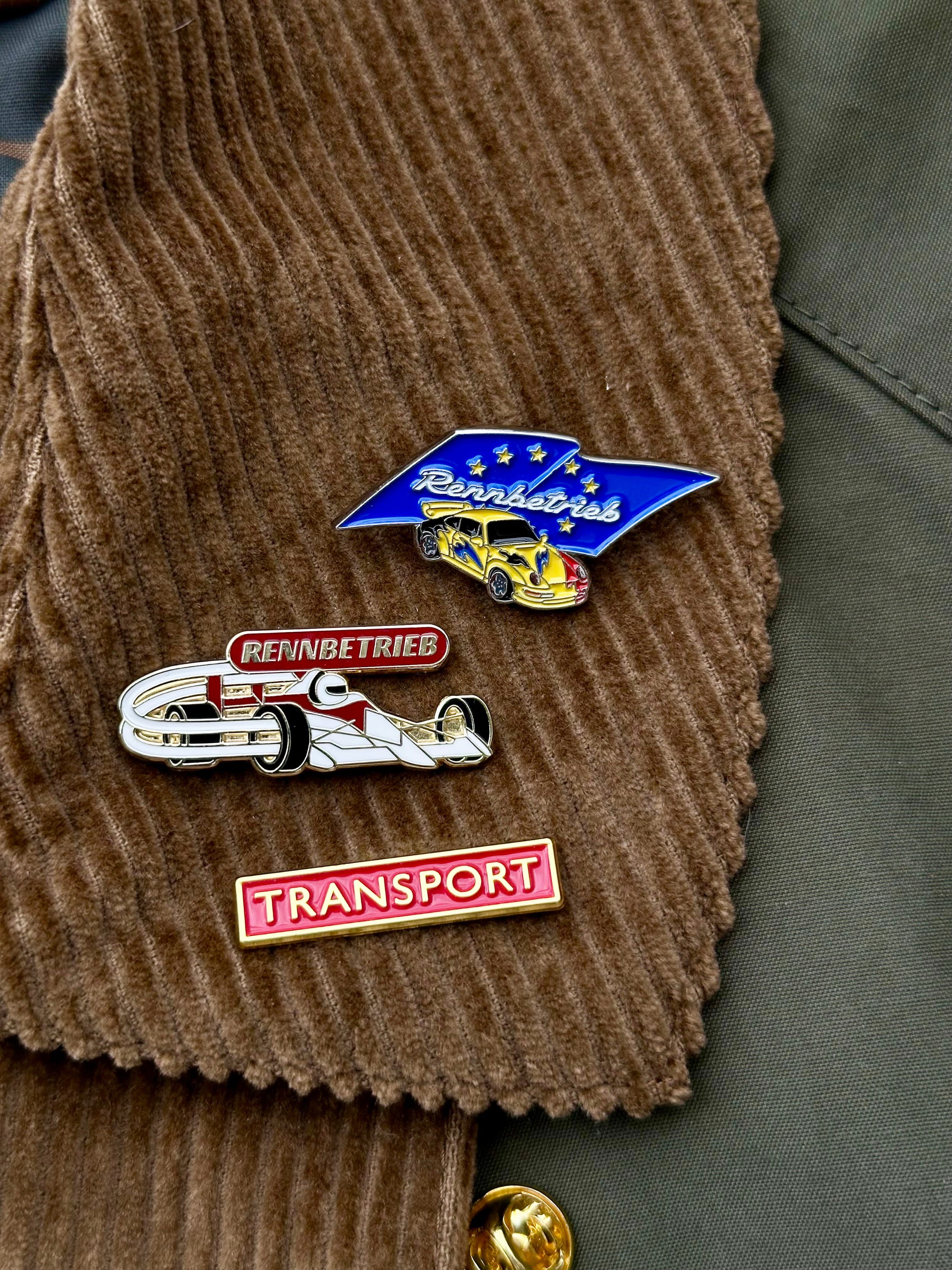 rennbetrieb porsche supercup pin on barbour coat